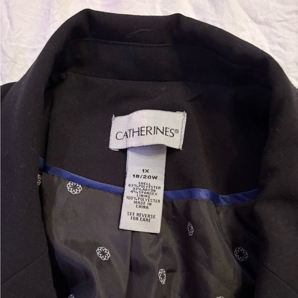 Catherine’s Lined Women’s Plus Size Black Blazer Suit Jacket 1X 18/20W +Pockets - Picture 4 of 11